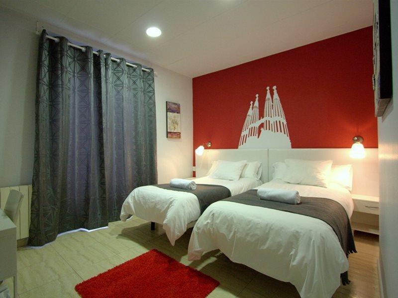 Hostel Artistic บาร์เซโลนา ภายนอก รูปภาพ