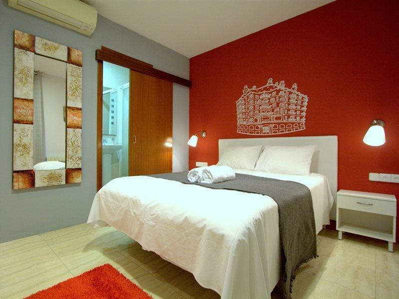 Hostel Artistic บาร์เซโลนา ภายนอก รูปภาพ