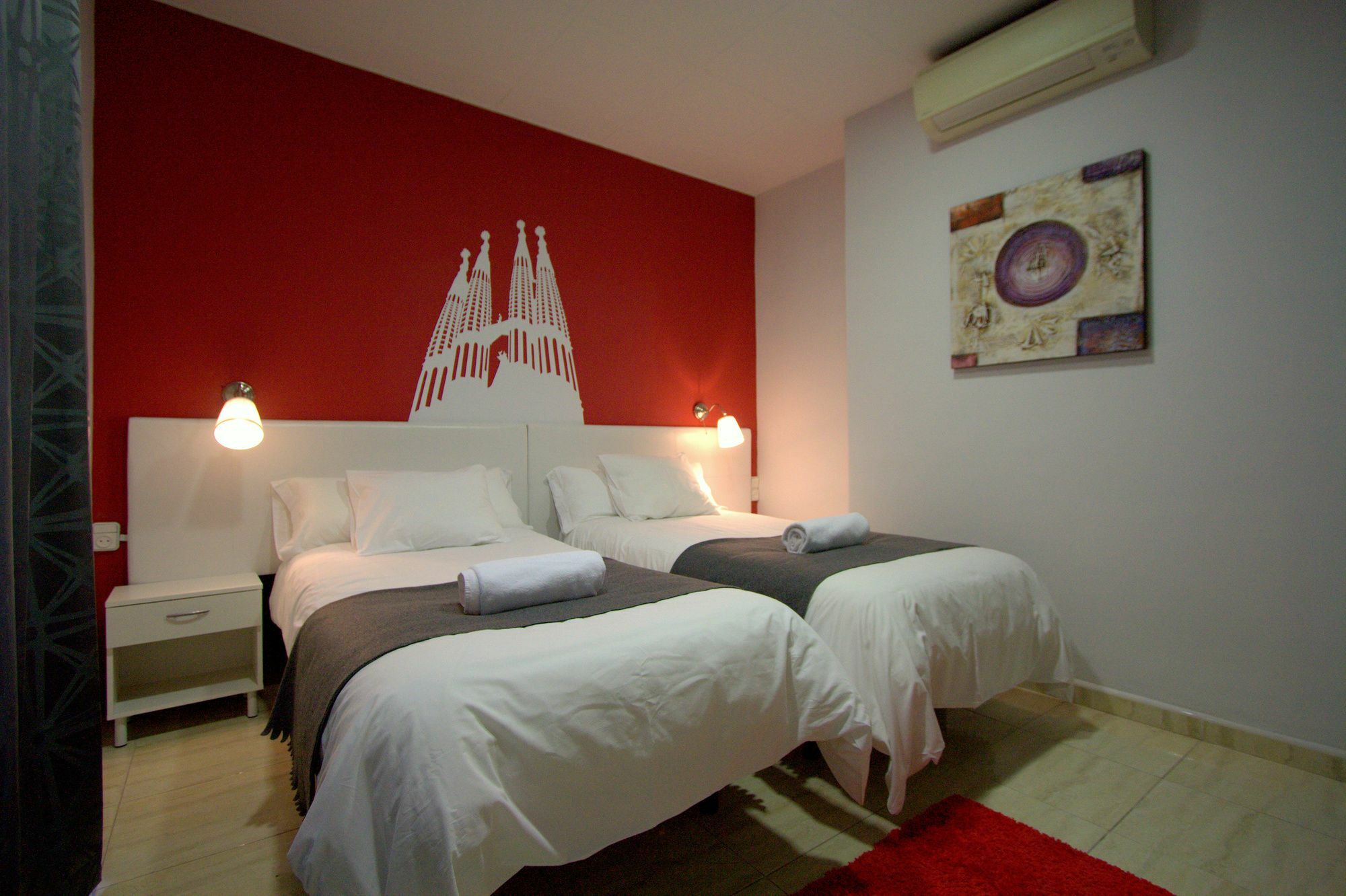 Hostel Artistic บาร์เซโลนา ภายนอก รูปภาพ
